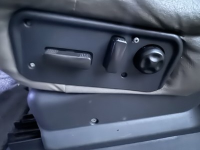 image 4 of interior