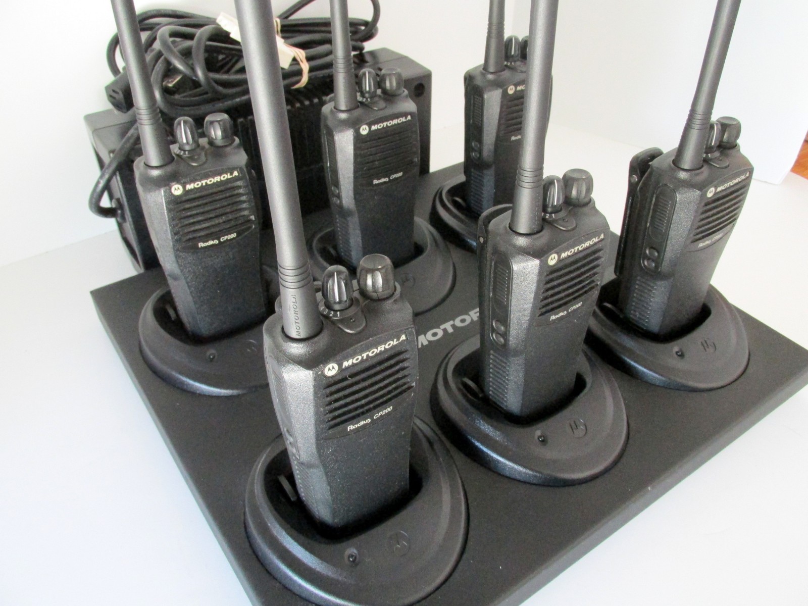 6 Motorola Radius cp200 VHF radios gang charger FREE programming - NICE !