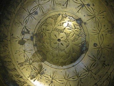 Ornate Brass Bowl w/Saw Tooth Rim (item# A266)