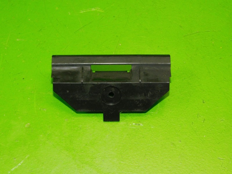 02-15 Mini Cooper S R53 OEM 7126172 rear back bumper center bracket guide suppor