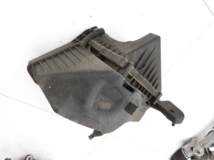 Renault Twingo III BCM 14-19 1,0 52KW Luftfilterkasten Luftfiltergehäuse Renault Twingo III BCM 14-19 01.04.2017... Vorschau 4