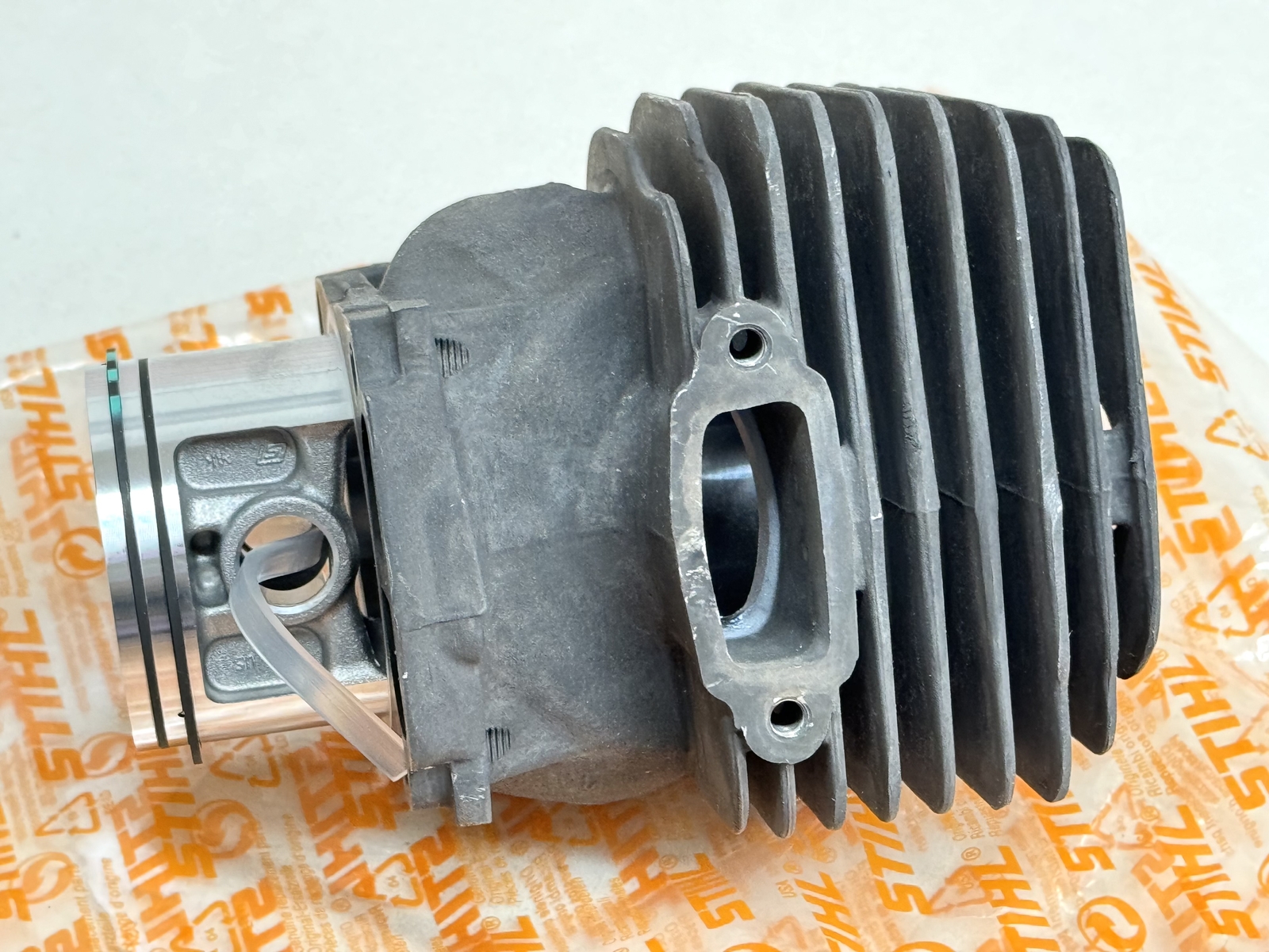 STIHL OEM CYLINDER WITH PISTON KIT 4250 020 1201 TS500i TS480i i-A 52mm GENUINE - Picture 2 of 4