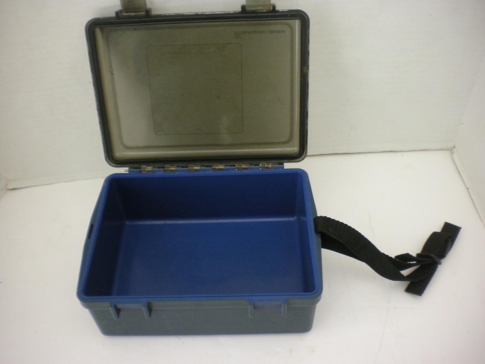 Diver's Dry Box by Underwater Kinetics 9