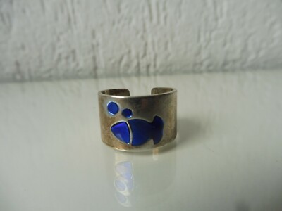 Belle Bague, Poisson, Regalo De YR