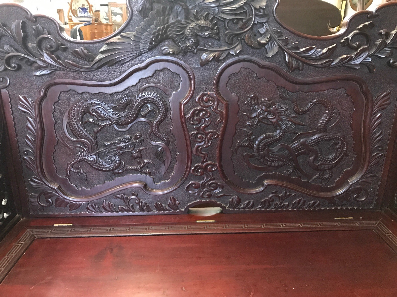 Antique Chinese Dragons Gargoyles Carved Bench Settee Chase w/Storage