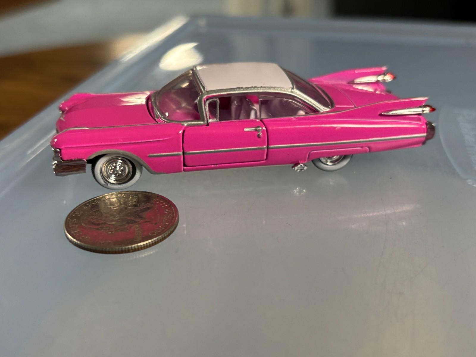M2machines 1959cadillac 1/64 2台セット Amazon.com: M2 Machines 1959 Cadillac Series 62, White 9,000