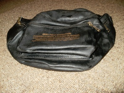 Pioneer Hi-Bred Seed Corn Inspection Field Fannypack