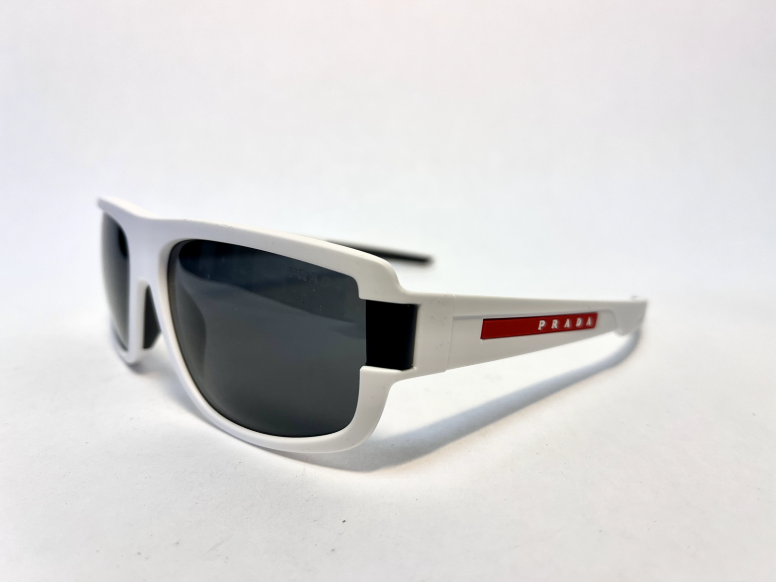Pre-owned Prada 03w Linea Rossa Impavid Sport Sunglasses White Pilot Wrap Unisex Ps03wsf In Gray