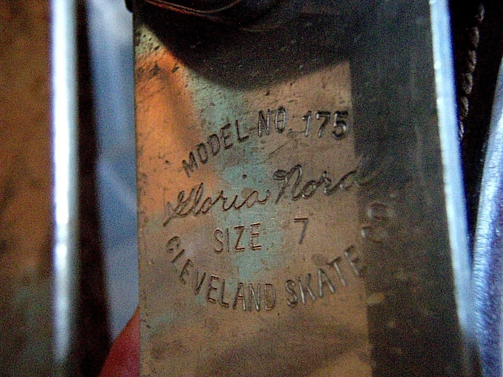 Vintage Cleveland Skate Co. Roller Skates w/ Case, Gloria Nord Model 175, Size 7