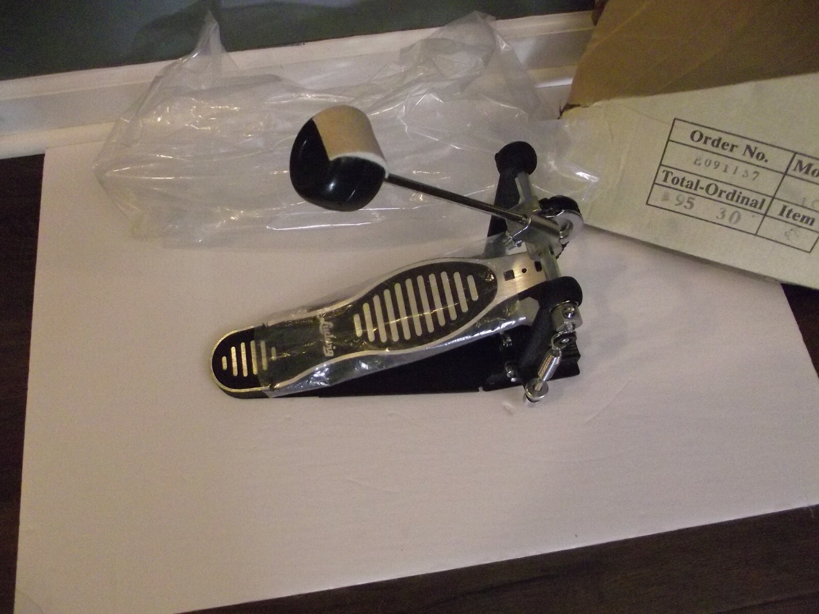 New Ludwig L415FPR  Single Bass Drum Pedal with Reversible Beater