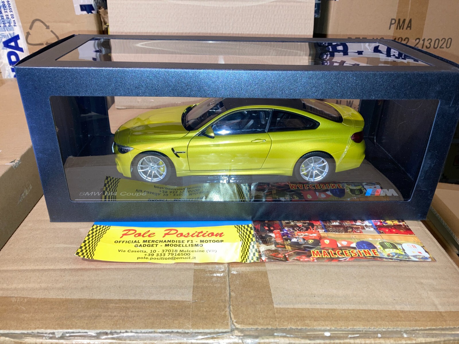 ◇新品◇ PARAGON ミニカー 1:18 BMW純正 M6 Convertible Sakhir