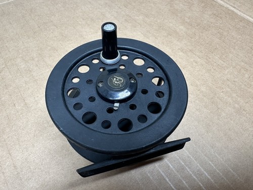 リール Vtg PFLUEGER SUPEREX no.755 Fly Reel Vtg PFLUEGER SUPEREX no.755 Fly Reel