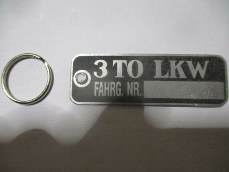 Lorry keyring deals