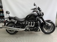 Triumph Rocket 111.           !! RED STRIPE, FULL SERVICE HISTORY !!