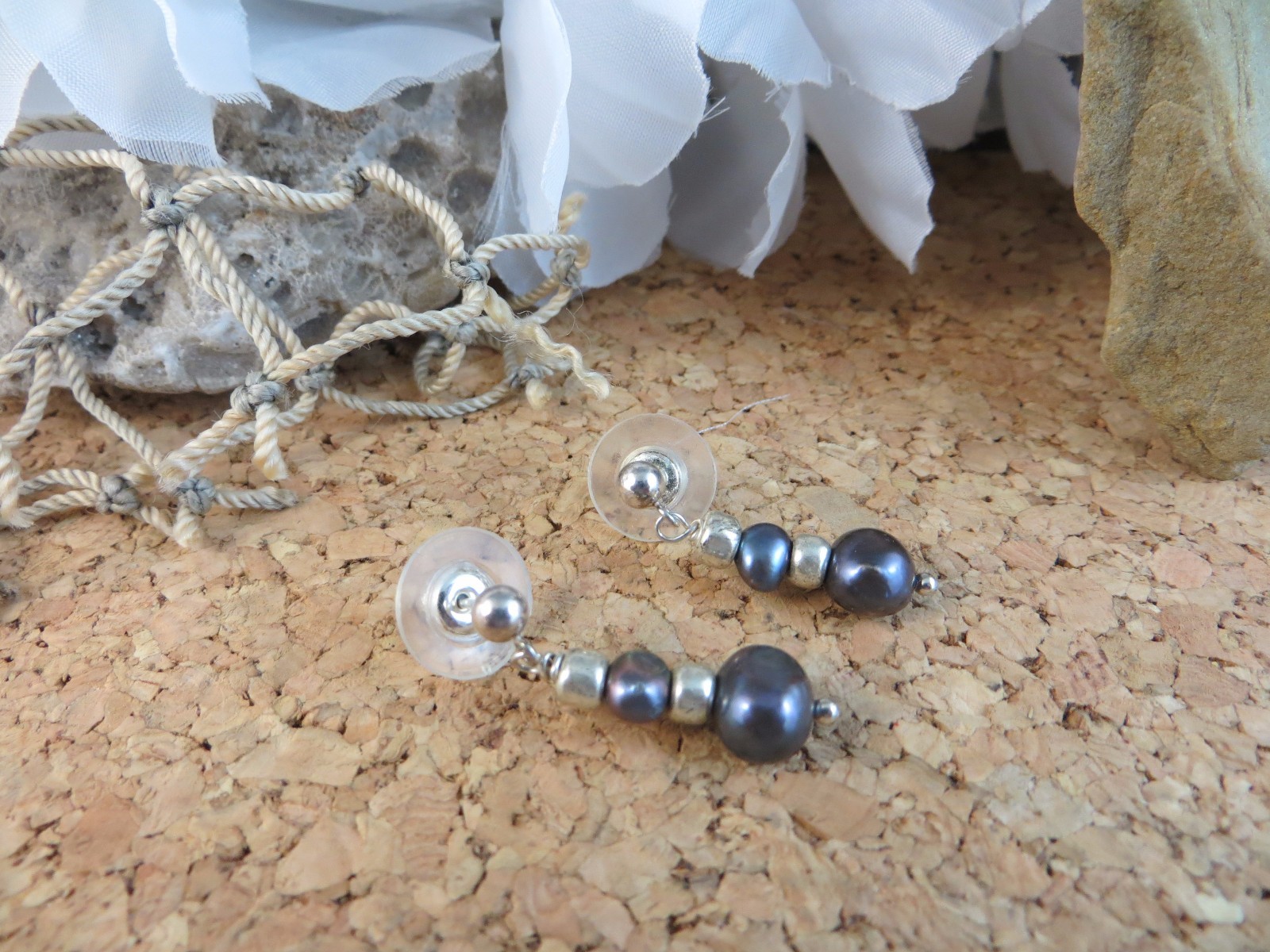 Vintage 925 Sterling Silver Black Pearl Beaded Post Earrings #228