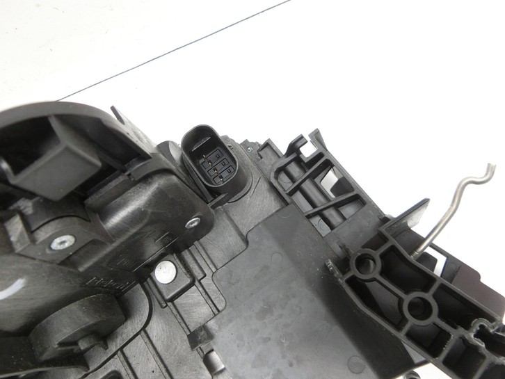Mercedes C205 C400 15-18 Coupe Türschloss Stellmotor Schloss ZV Vorne Links Mercedes C205 C400 15-18 04.05.2017... Vorschau 5