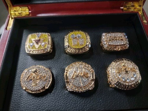 kobe bryant 5 championship rings