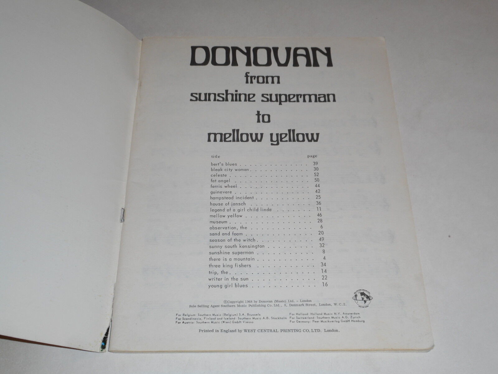 Donovan No.4 Songbook: From Sunshine Superman To Mellow Yellow,1968 Sheet Music