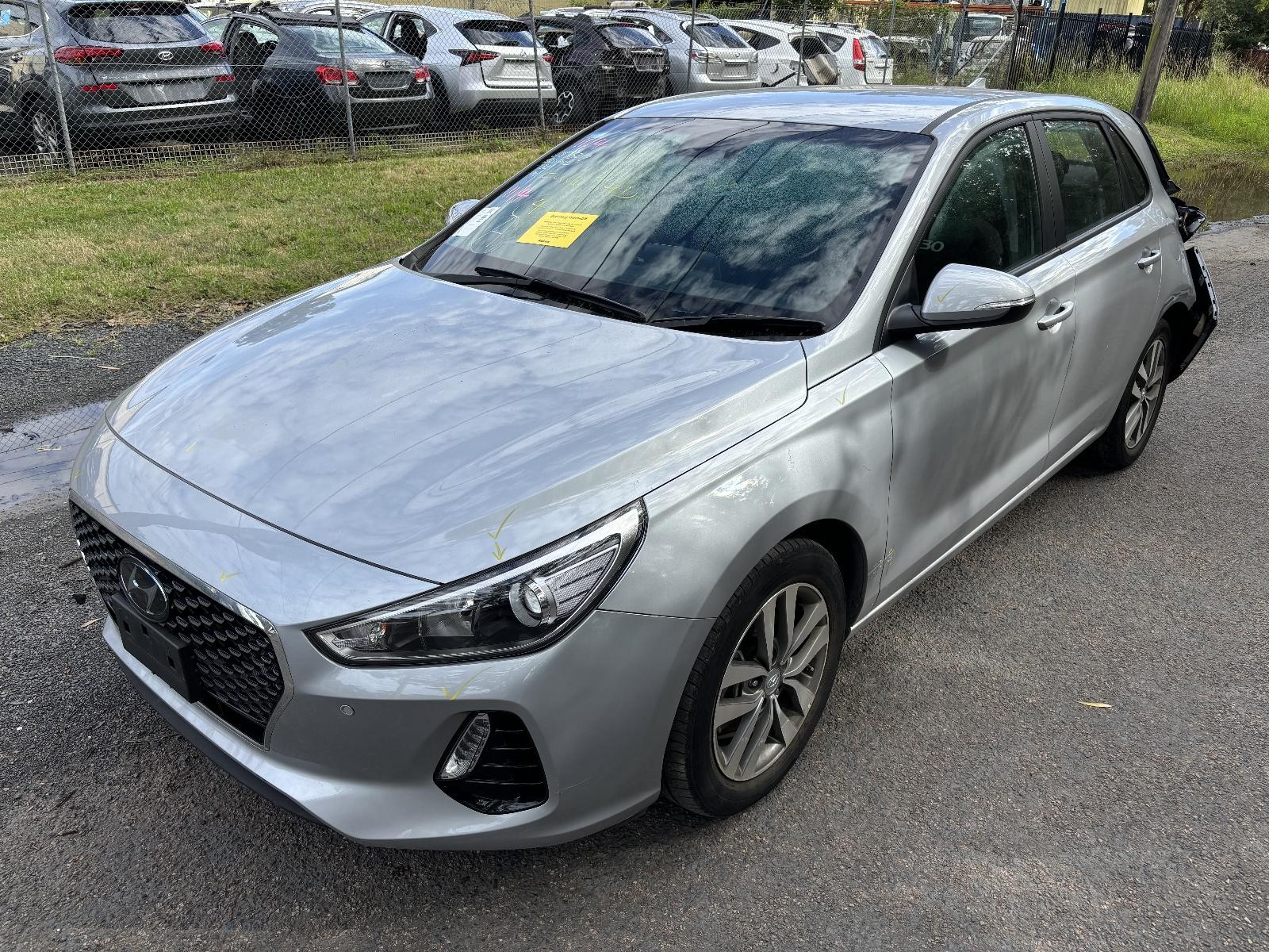 2020 Hyundai I30 RIGHT DOOR MIRROR PD HATCH (S.KOREA VIN KMHH) W/ POWER FOLD INDIC image 2