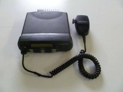 Motorola CDM1250 450-512 MHz UHF 40 Watt Two Way Radio w Mic AAM25SKD9PW2AN. Buy it now for 99.99