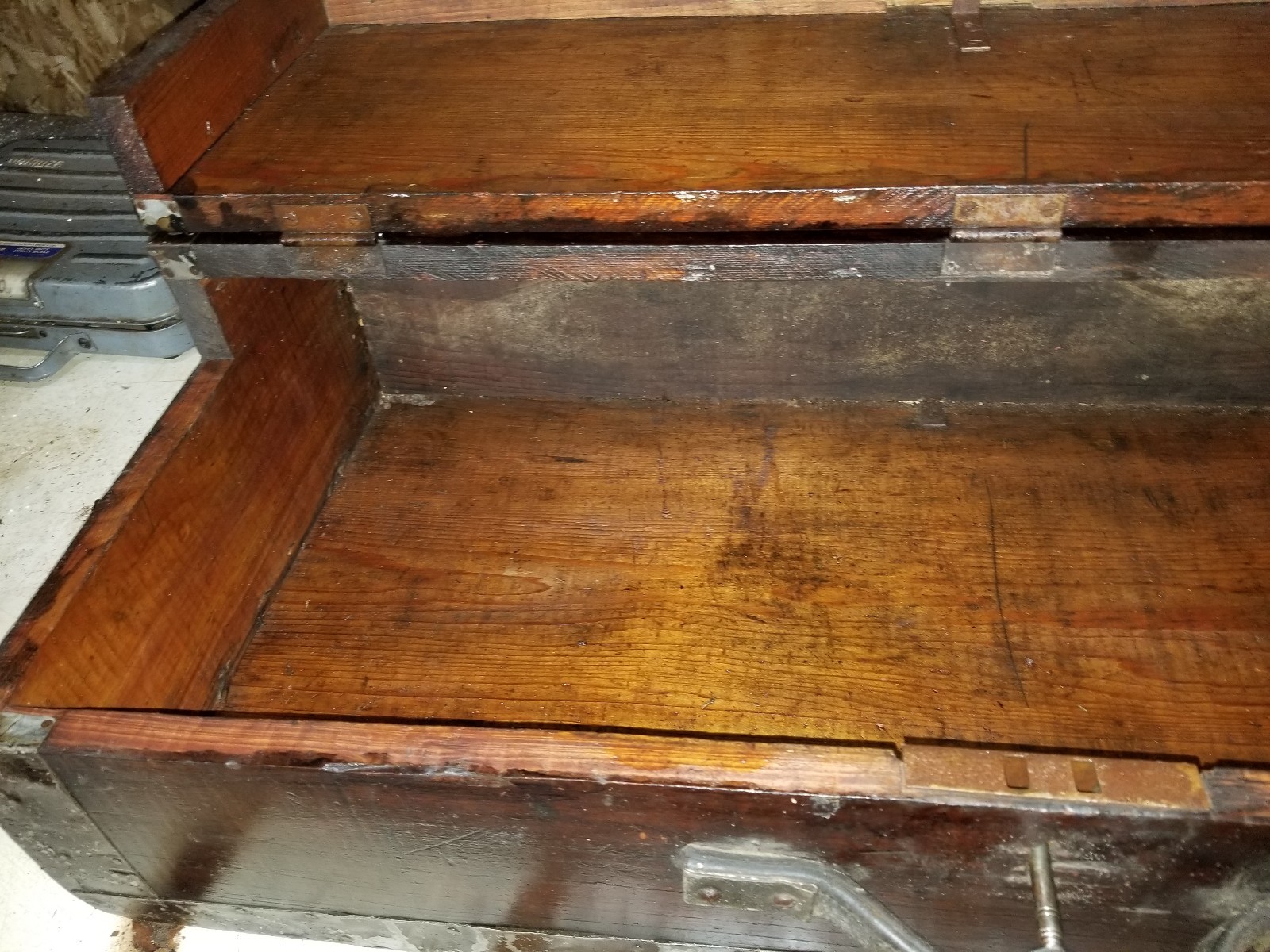 PRIMITIVE RARE ANTIQUE TOOL MAP DOCUMENT BOX WOOD , CHEST TRUNK SHIP. With Key!