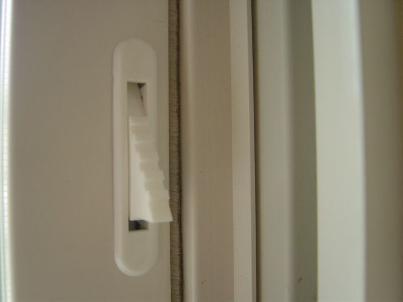 Window Vent Latch Nightly Security Lock, Pop Out Latch For Vinyl Windows Sash