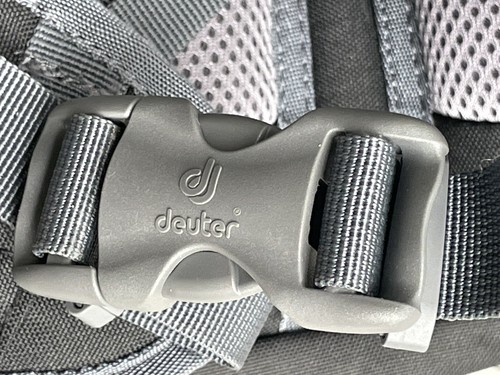 Deuter Climber 22 liter Alpine Children’s Youth Kid Backpack Green Grey Backpack