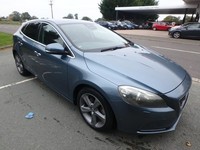 2025 Volvo V40 T4 SE Petrol Manual