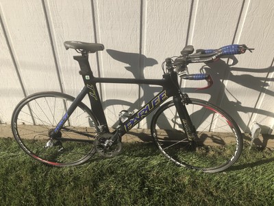 custom triathlon bike