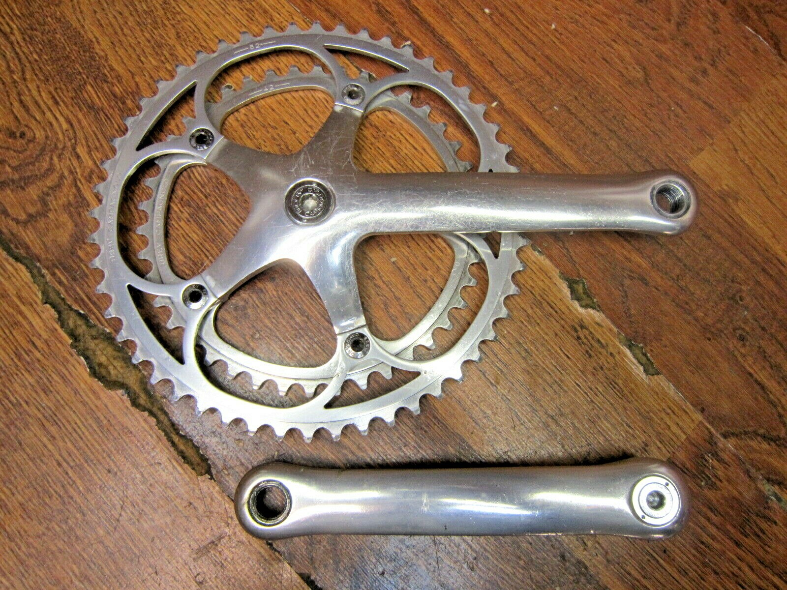 VINTAGE CAMPAGNOLO C-RECORD 170L 52/42T SQUARE TAPER CRANK VINTAGE CAMPAGNOLO C-RECORD 170L 52/42T SQUARE TAPER CRANK
