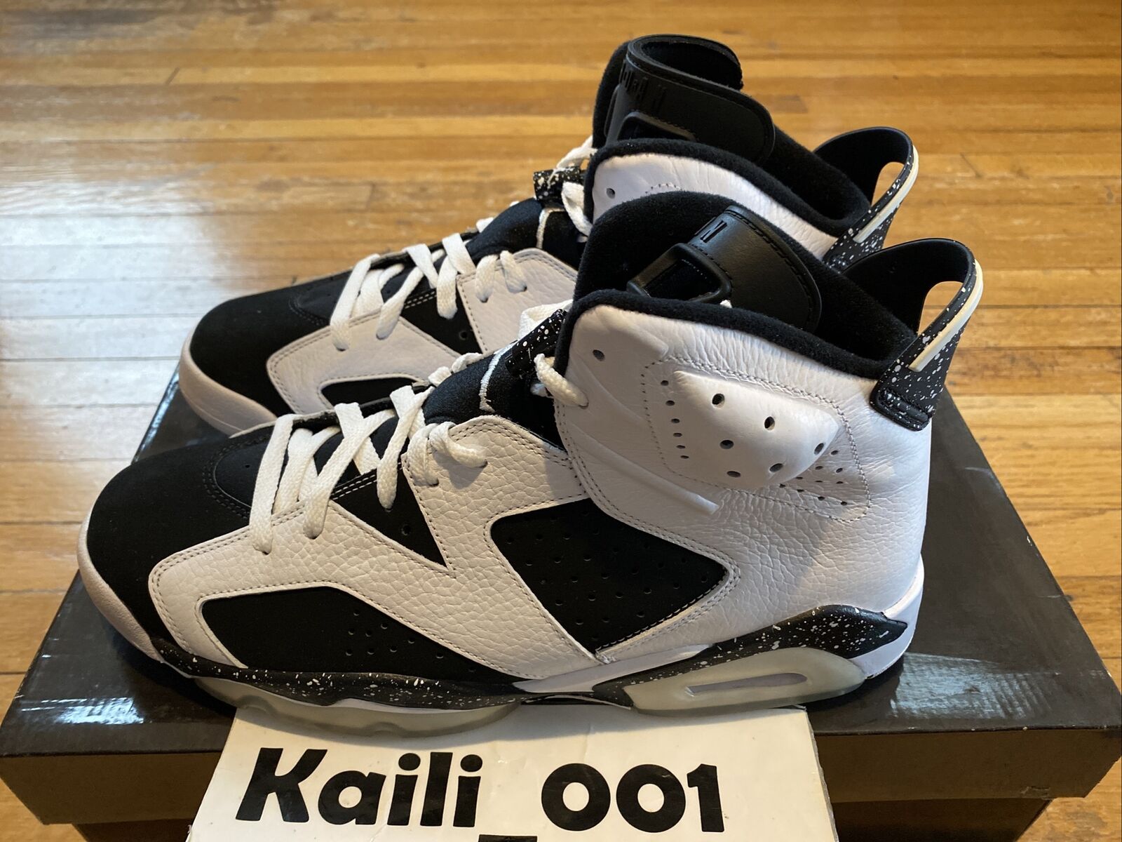 Nike Air Jordan 6 Retro Size 12 Oreo 2010 VI Varsity RED Nike Air Jordan 6 Retro Size 12 Oreo 2010 VI Varsity RED