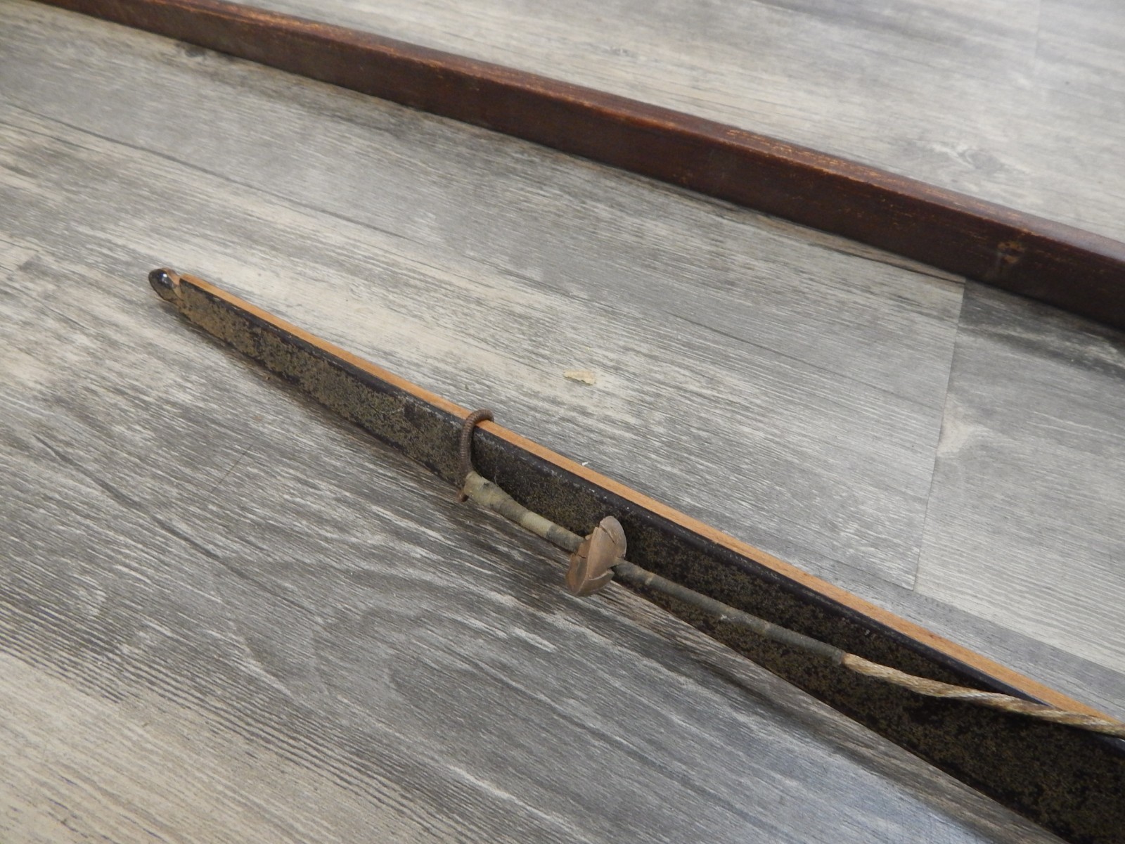 antique hunting bows