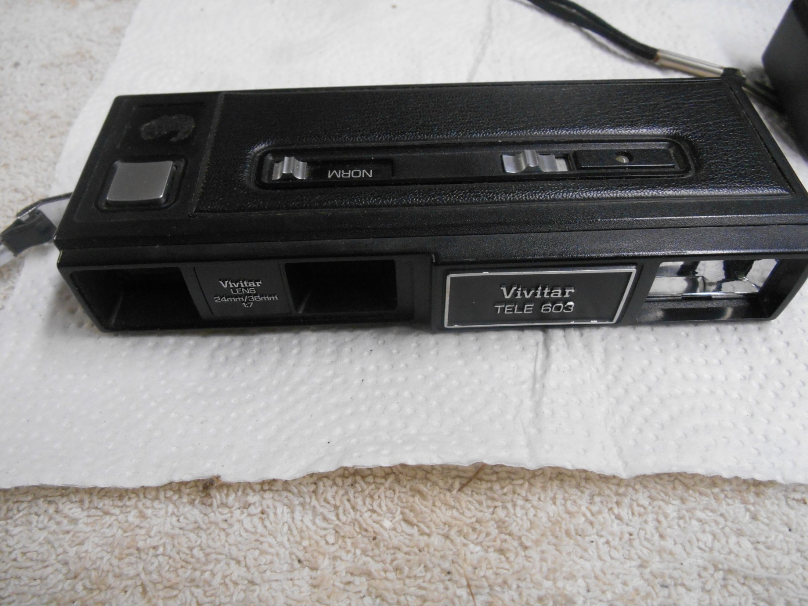 4 Vintage Cameras one price Pentax, Kodak 600, Vivitar Tele 603, Kodak Instamati