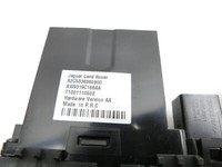 Jaguar XJ X351 09-15 USB AUX Buchse Anschluss Jaguar XJ X351 09-15 26.08.2009 C2D7342 A2C5336865900 AW9319C166AA... Vorschau 4