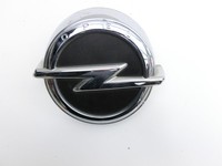 Opel Corsa E X15 14-19 Emblem Logo Öffner Taster für Heckklappe Opel Corsa E X15 14-19 25.02.2015 gebraucht Vorschau 4