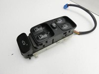 Mercedes W203 C220 01-04 Lim Fensterheberschalter Schalter Links Vorne Mercedes W203 C220 01-04 29.03.2003... Vorschau 2