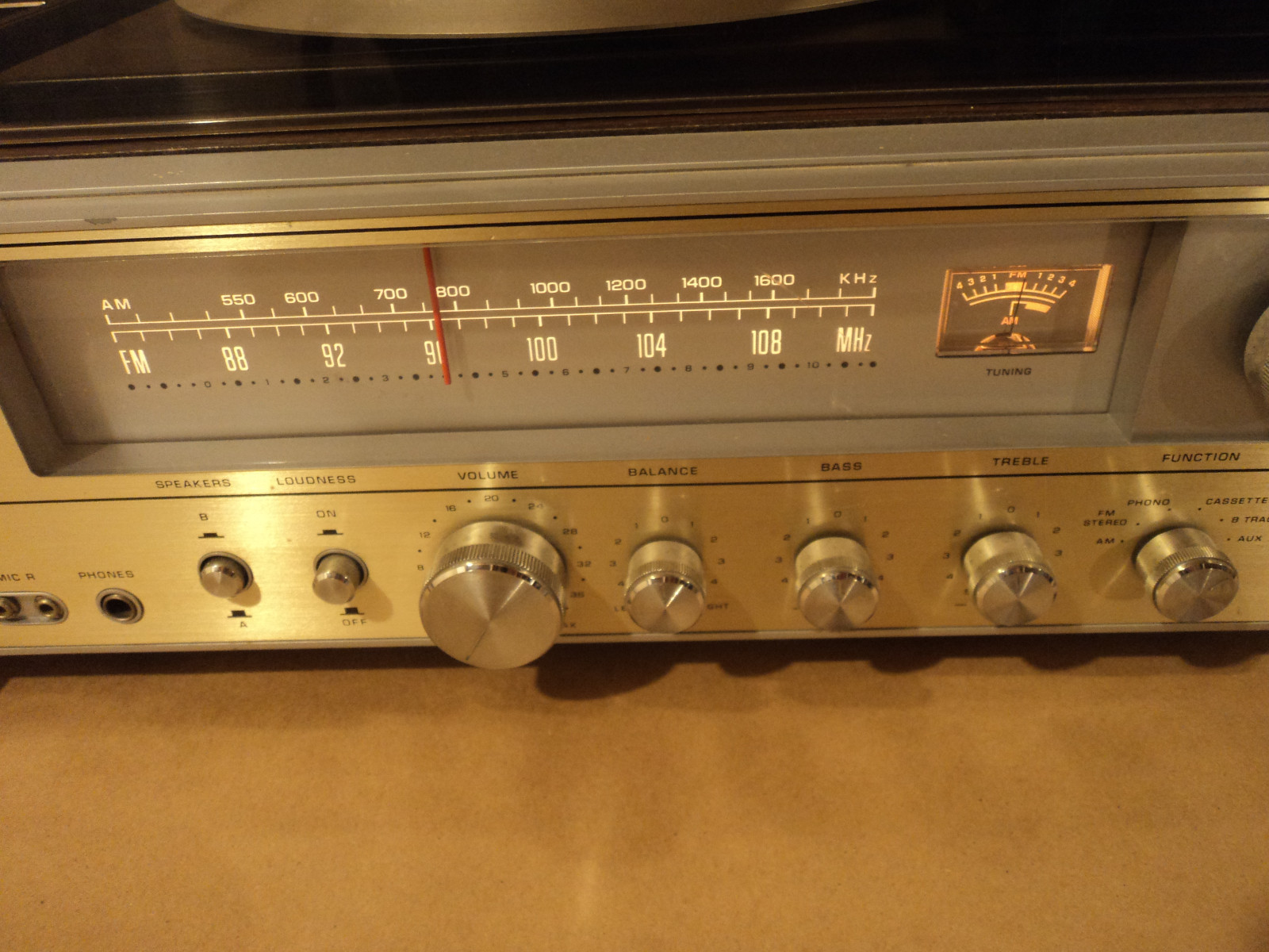 Vintage Zenith Model IS 4140 Turntable, Cassette, 8-track player, Radio receiver