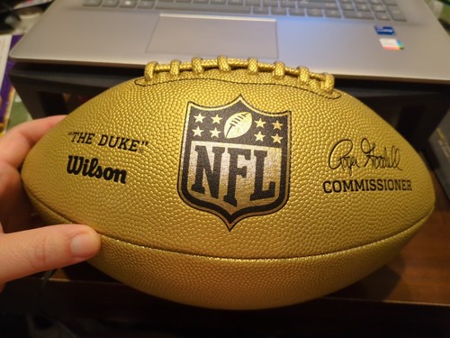 NFL公式ボール THE DUKE Wilson Amazon.com: Wilson “The Duke” NFL Official Authentic Leather