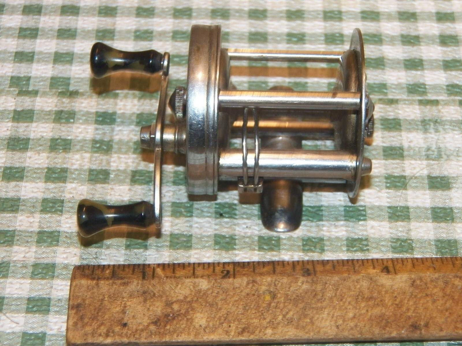 Vintage WARDS SPORT KING MODEL 60-6310 5B Bait Casting Reel