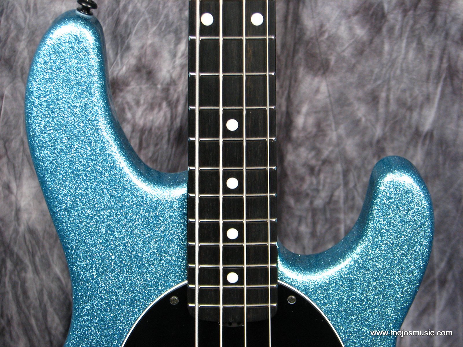 Ernie Ball Music Man Stingray Special 4H