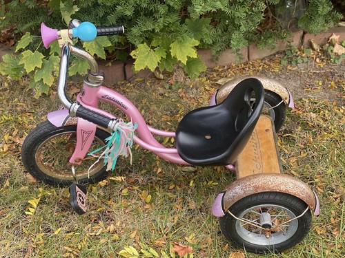 Schwinn Roadster Girl Tricycle Vintage Retro Bike Schwinn Roadster Girl Tricycle Vintage Retro Bike