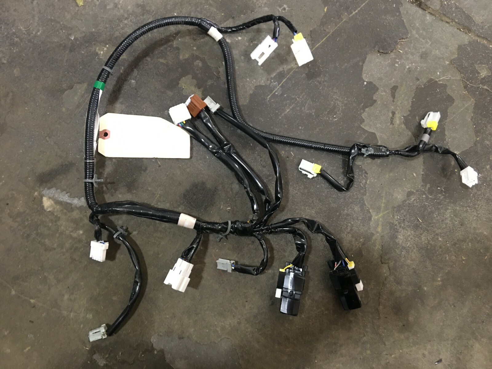 2009 Nissan GT-R R35 Front LH Left Driver Seat Wiring