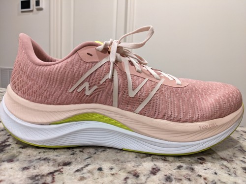 New Balance FuelCell Propel V4 Womens Size 11 B Running Pink