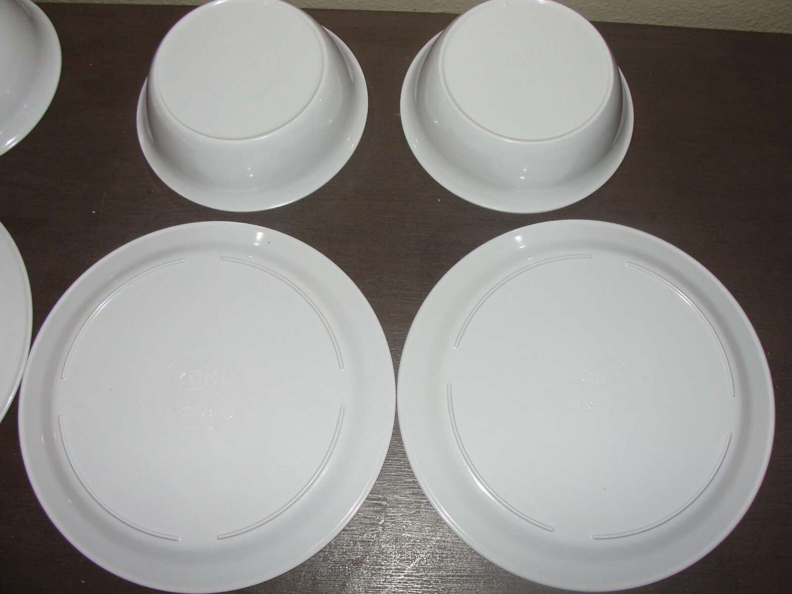 4 sets DISNEY PRINCESS FROZEN Pink  Melamine Plates Bowls Zak! Designs