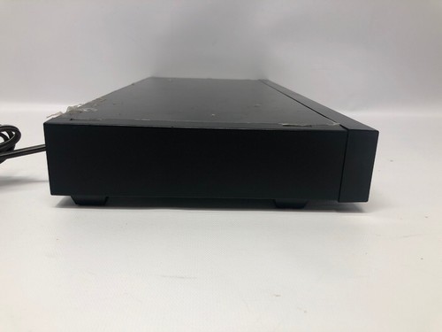 Akai Quartz Synthesizer Tuner AT-A102- Powers On