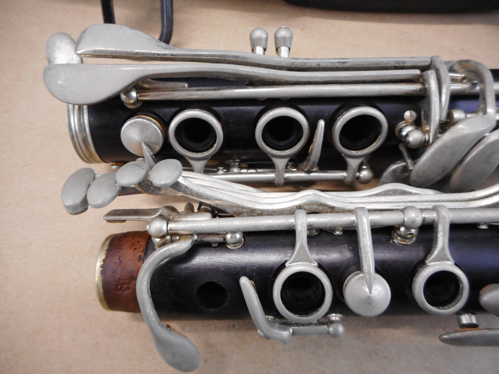 Selmer 100 Wood Clarinet With Case FREE US SHIPPING