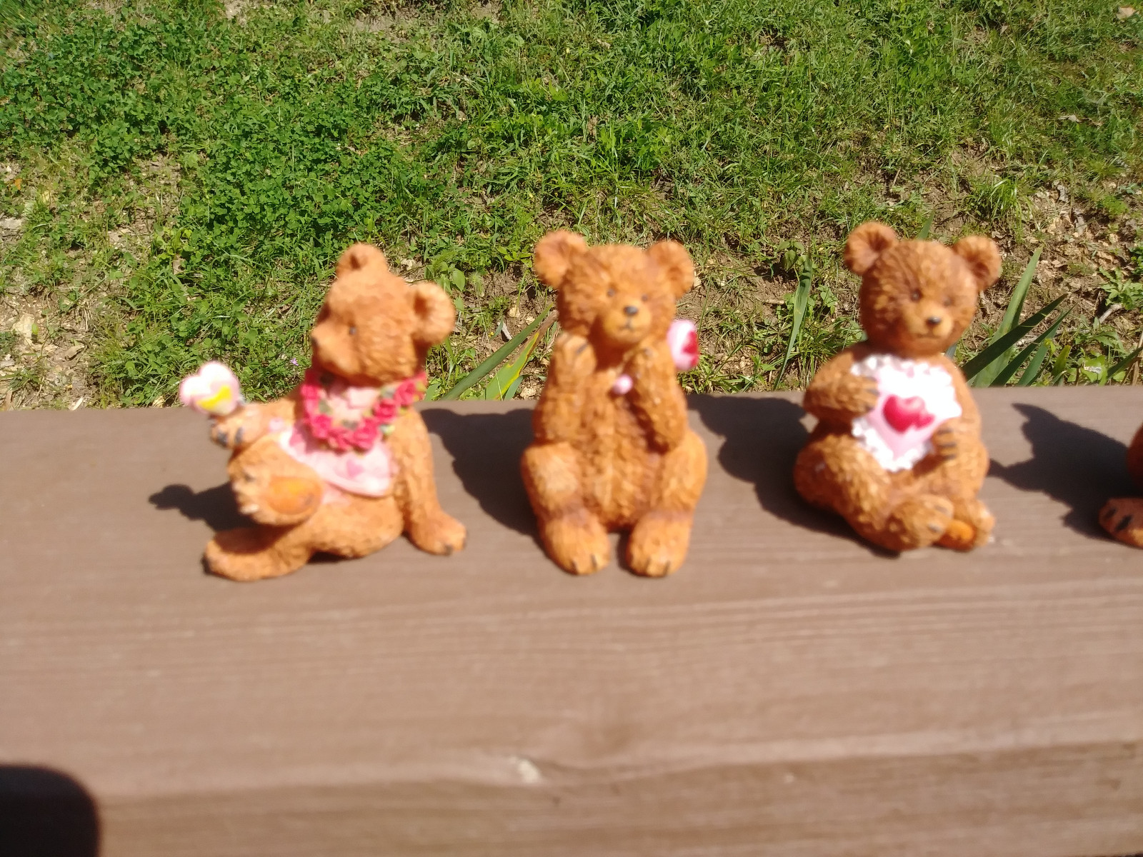 set of 6 bear figurines with  hearts, roses, butterflies
