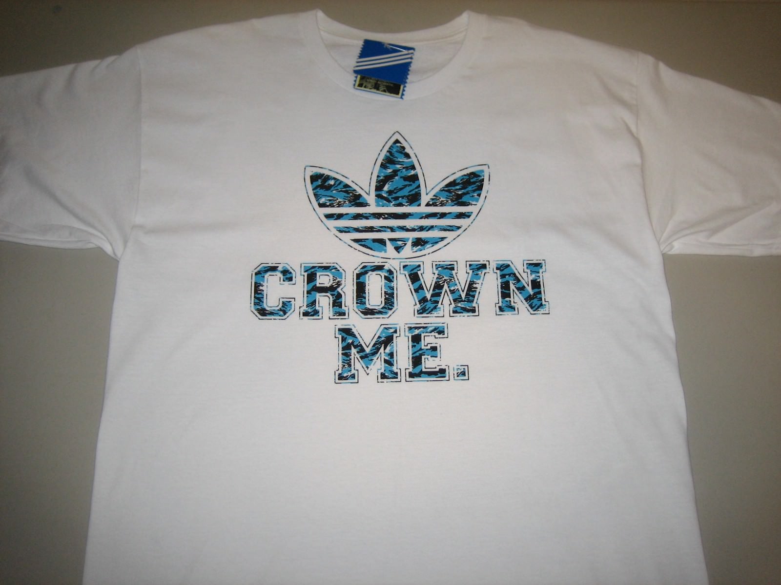 S1037◆FC東京 1999年 記念 Tシャツ XO adidas ホワイト Adidas Originals “Crown Me” T-Shirt White Men's Large XL