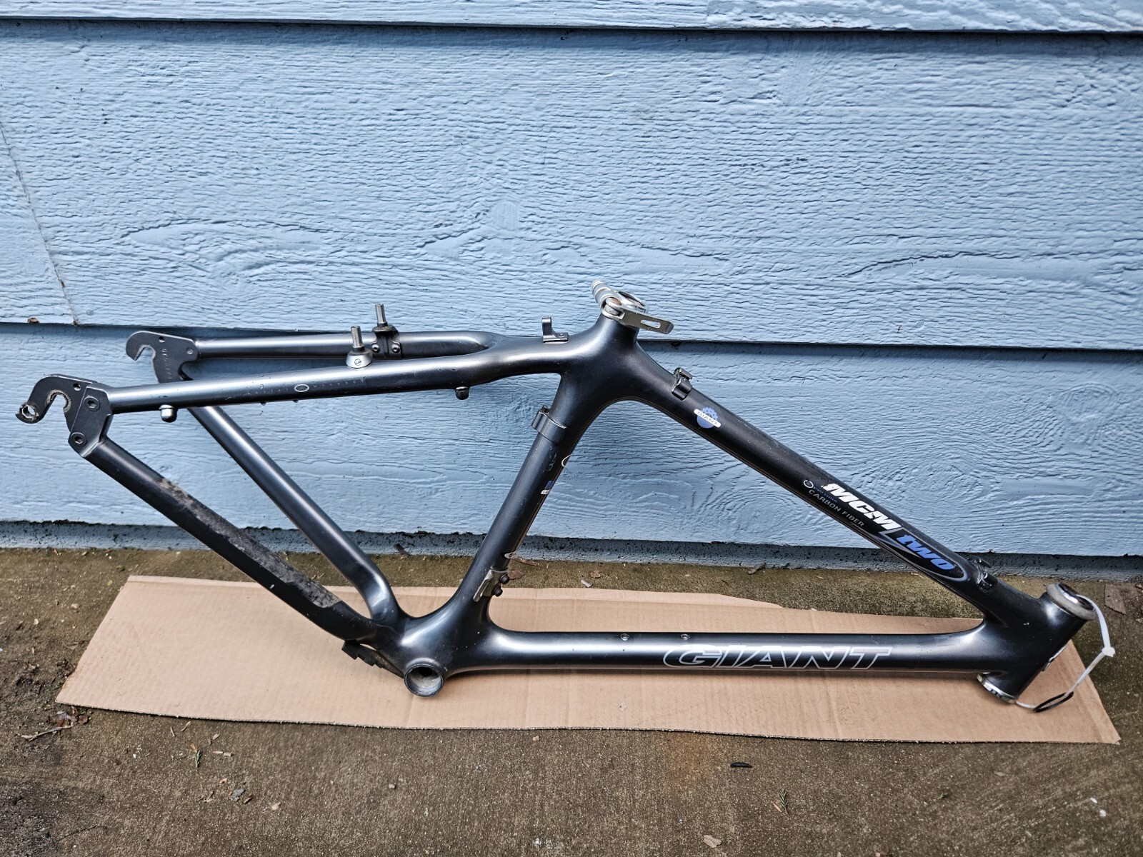 Vintage 1996 Giant MCM Two Carbon Fiber Mountain Bike Frame