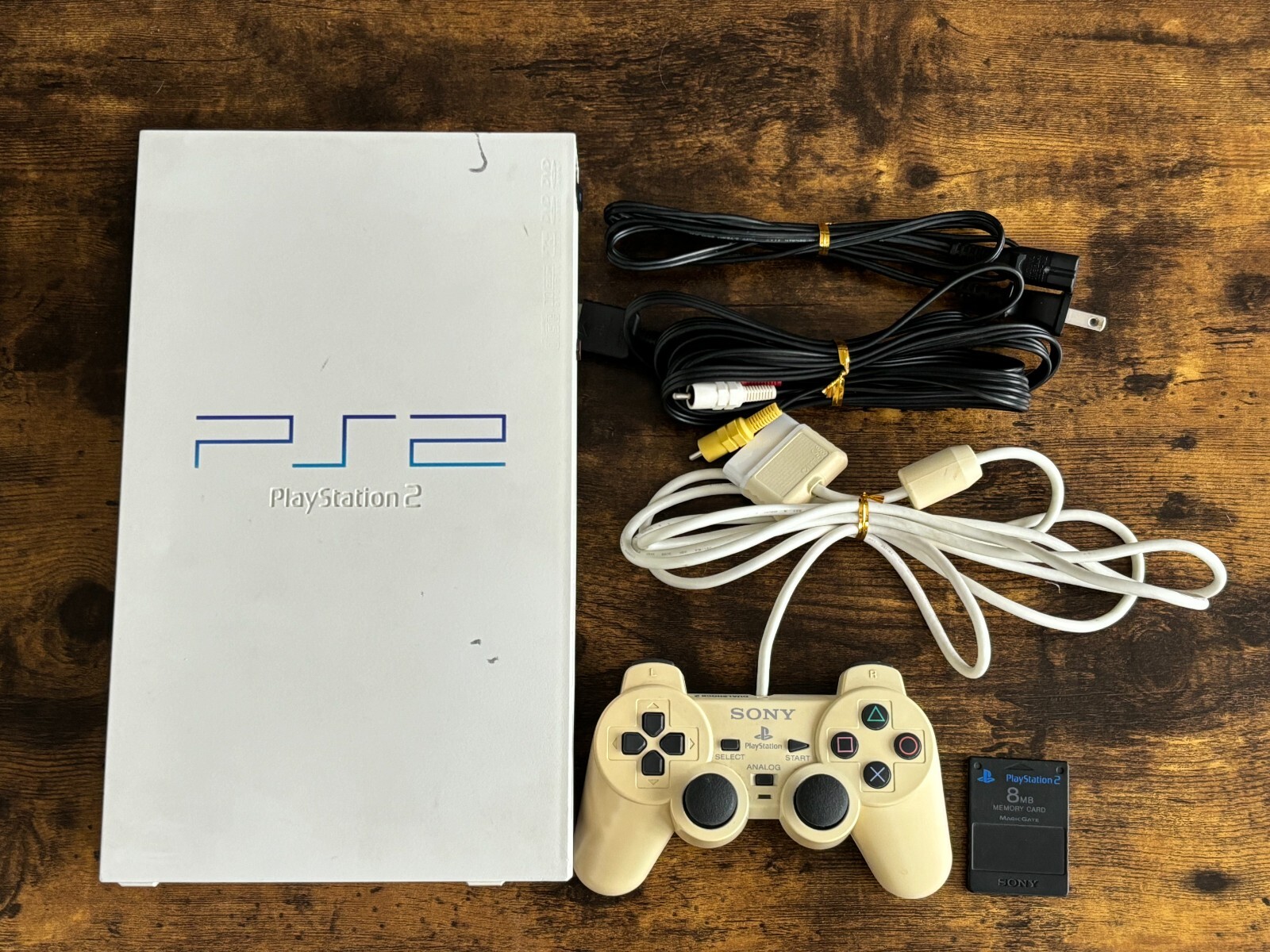 SONY PS2 PlayStation 2 SCPH-55000 GT White Console NTSC-J SONY PS2 PlayStation 2 SCPH-55000 GT White Console NTSC-J